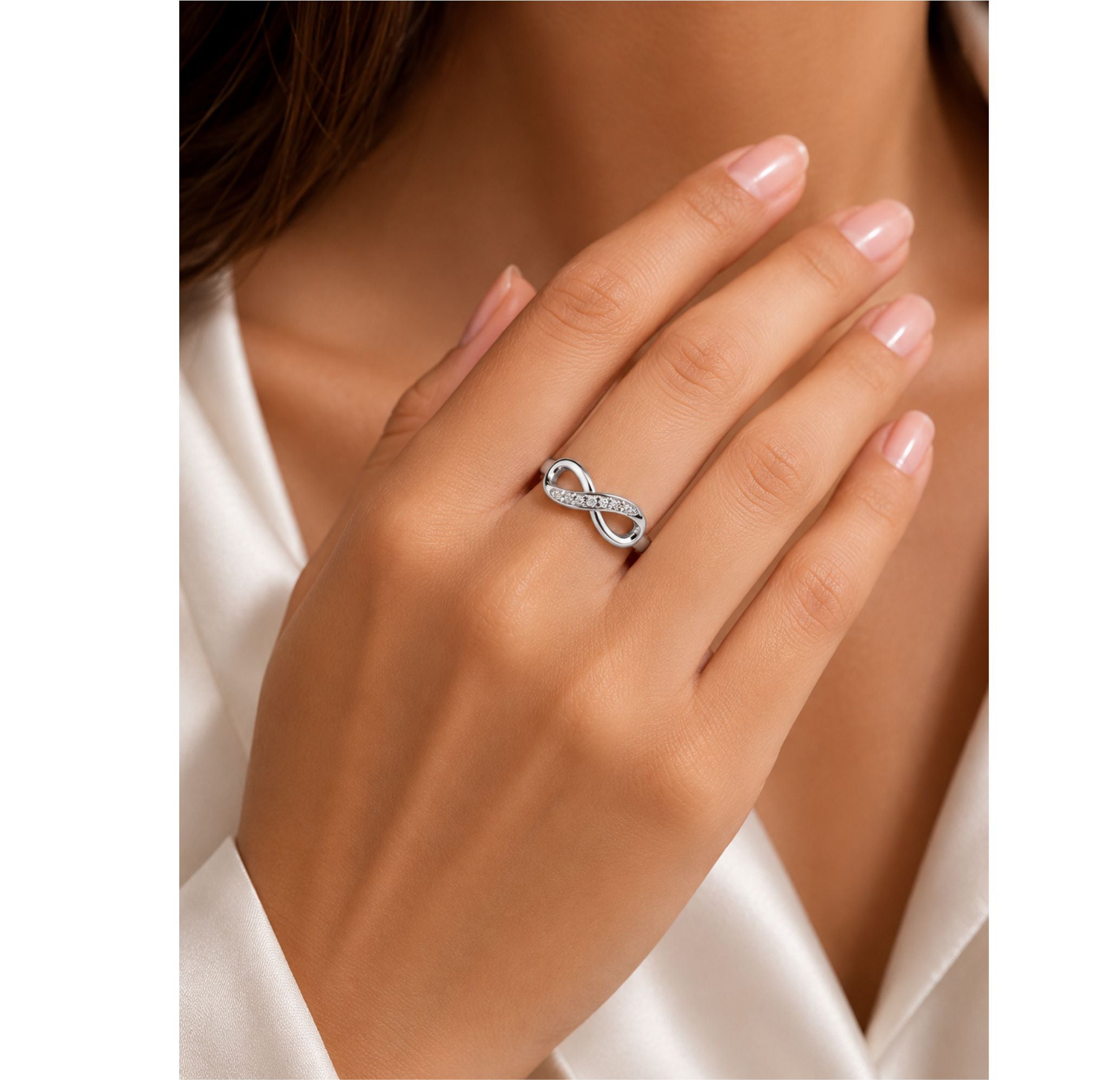 Anillo Infinito Brillante