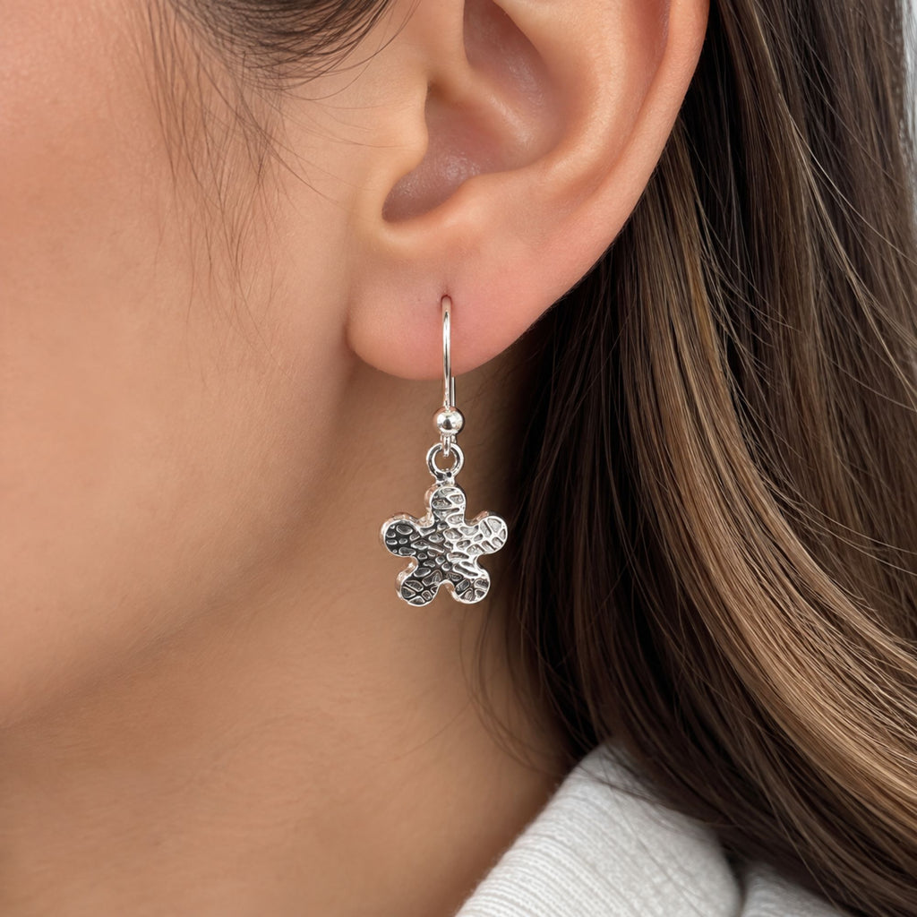 Aretes Pétalo de Plata