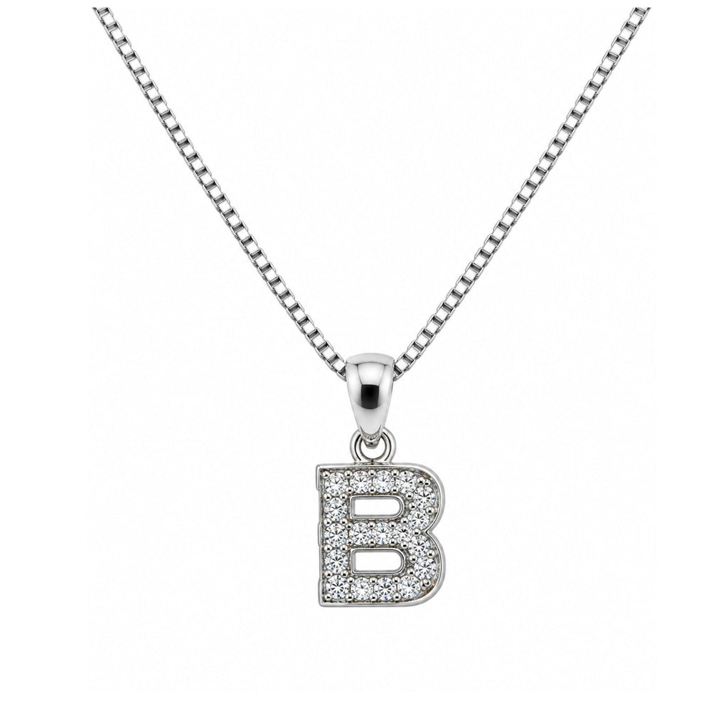 Collar Inicial “B” con Circones – Brilla con tu Esencia