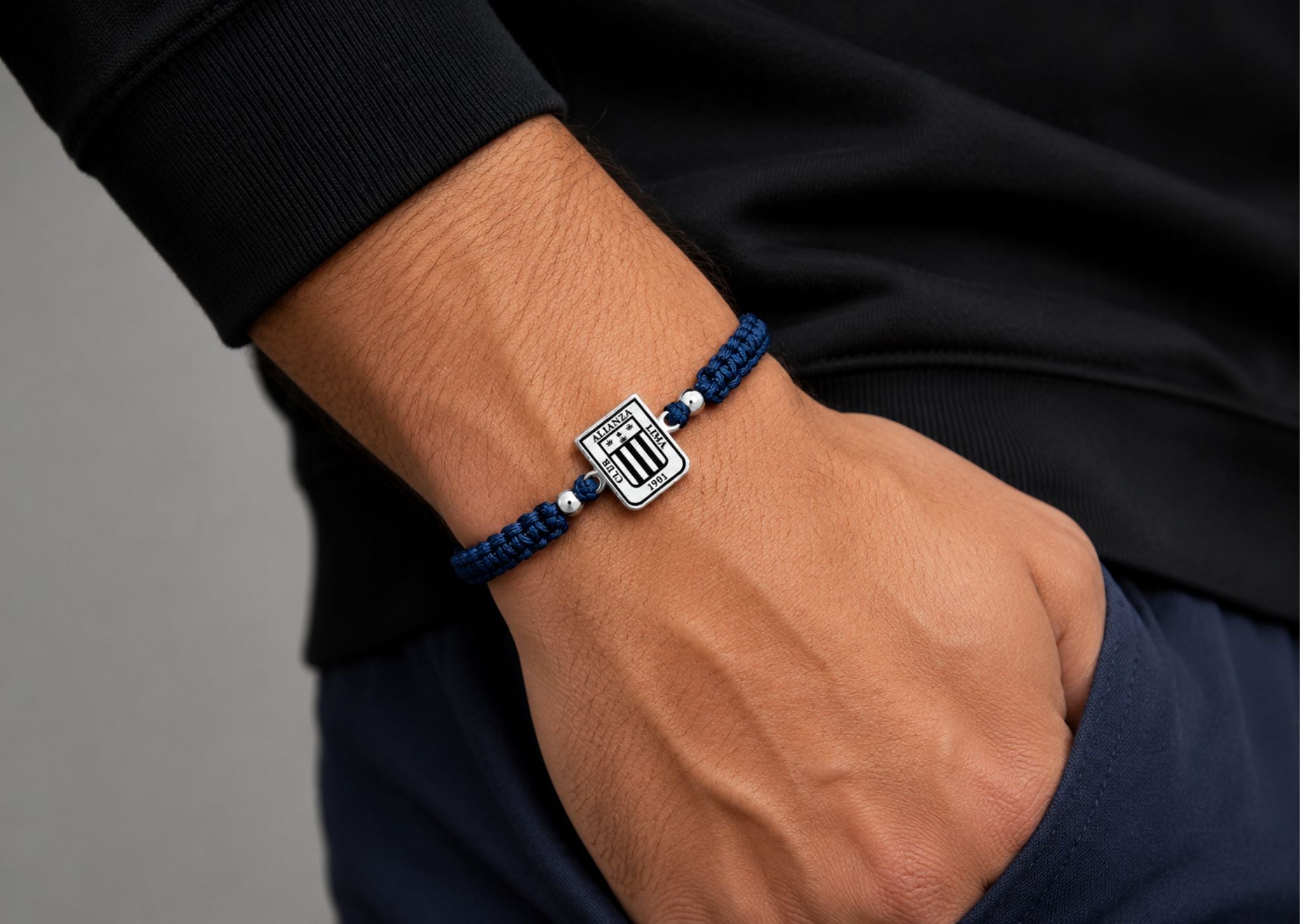 Pulsera Tejida Alianza Lima