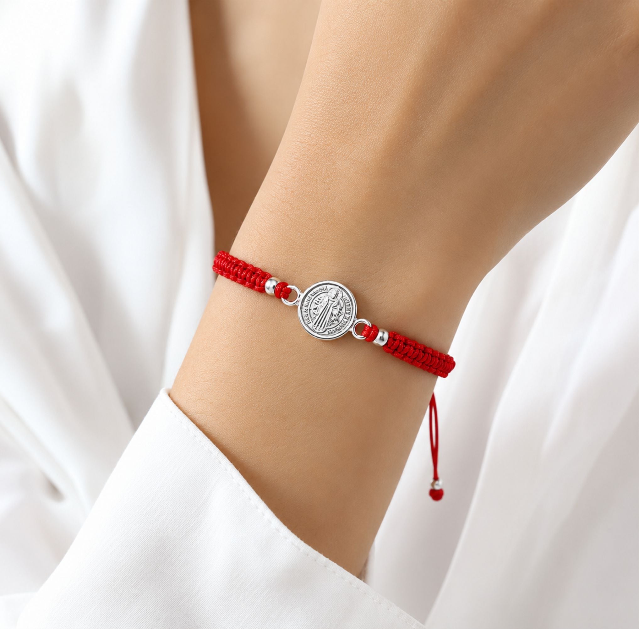 Pulsera Hilo Rojo San Benito