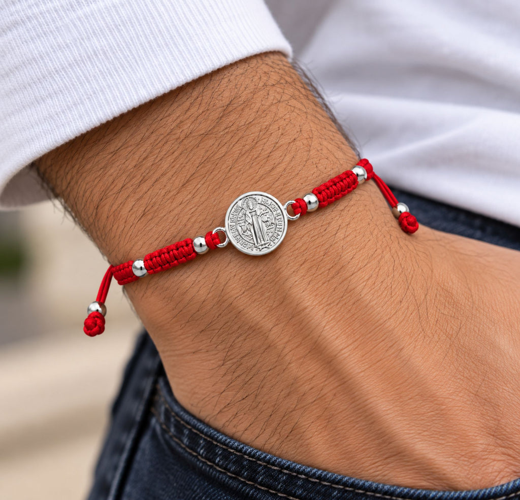 Pulsera Hilo Rojo San Benito 2